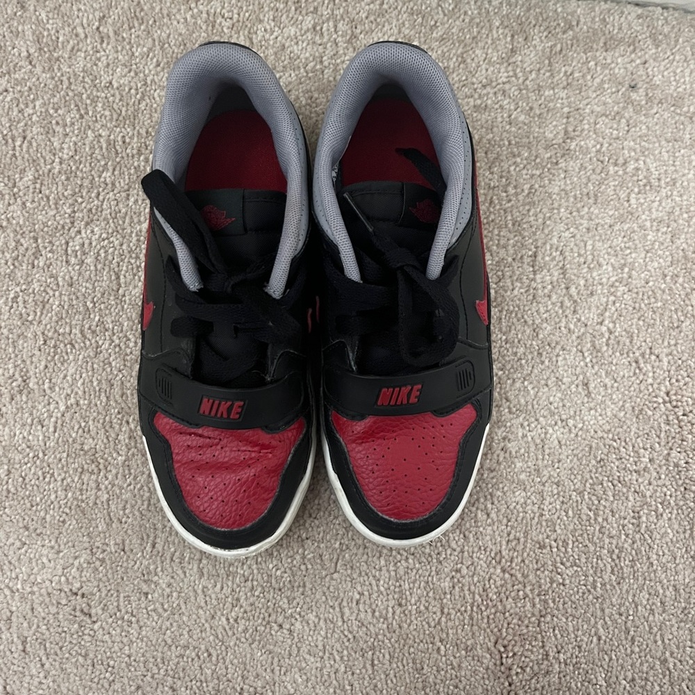 AIR JORDANS KIDS SIZE 2 WITH ORIGINAL BOX